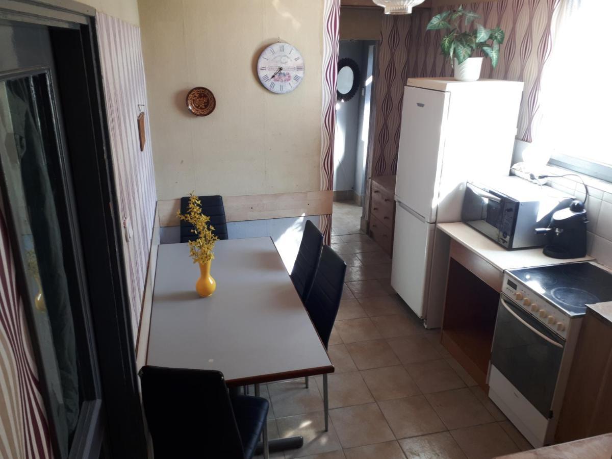 Sárkány Lak Diosd Exterior foto