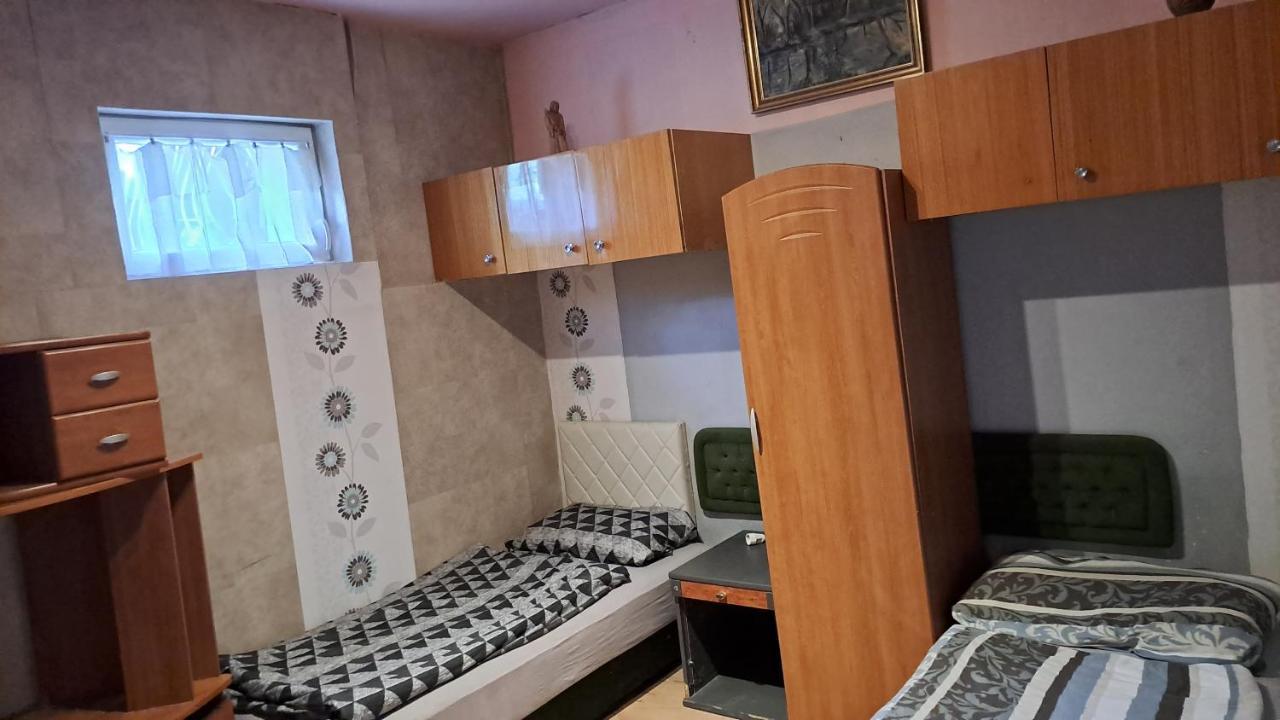 Sárkány Lak Diosd Exterior foto