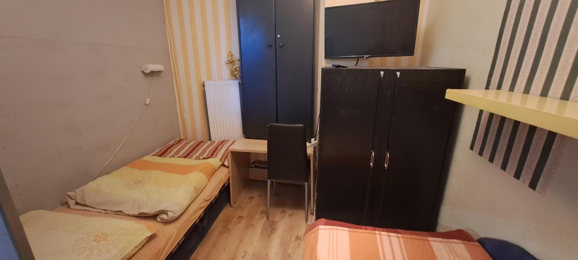 Sárkány Lak Diosd Habitación foto